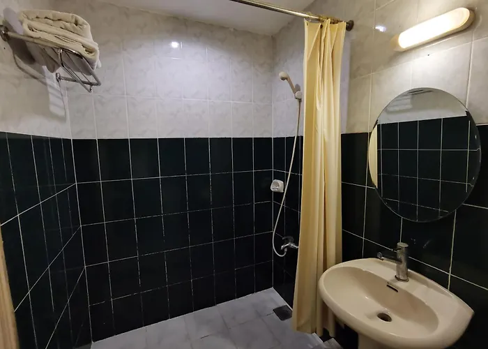 Metro Park - Hotel 2*