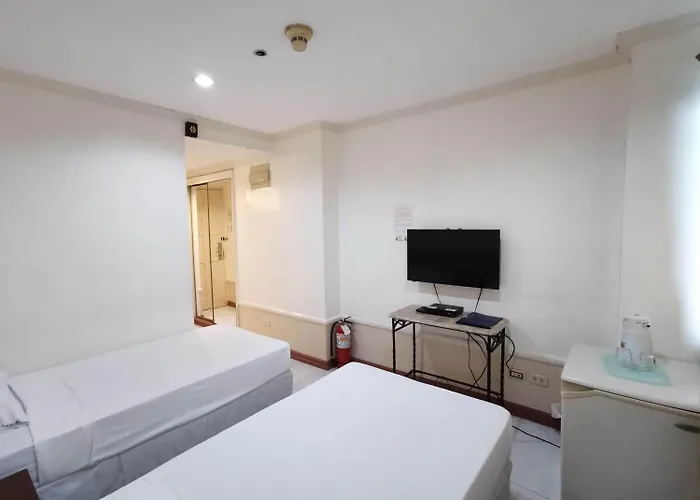 Metro Park - Hotel